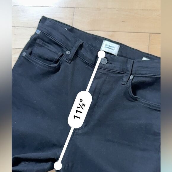 Citizens of Humanity Lilah High Rise Bootcut
In Black 28 - Picture 13 of 16